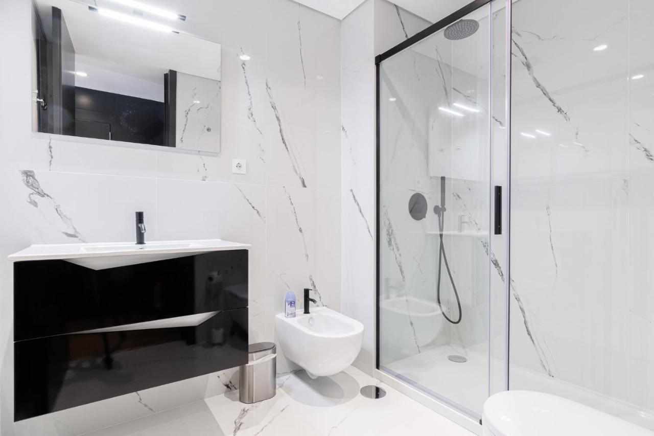New Camoes Deluxe Apartment With Ac And Free Parking OOporto Exterior foto